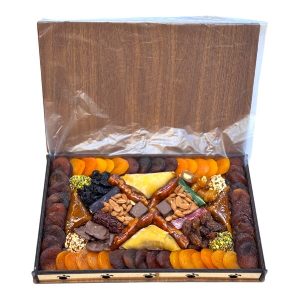 İsme Özel Ahşap Hediyelik Kayısı Kutusu 3 (1150gr)