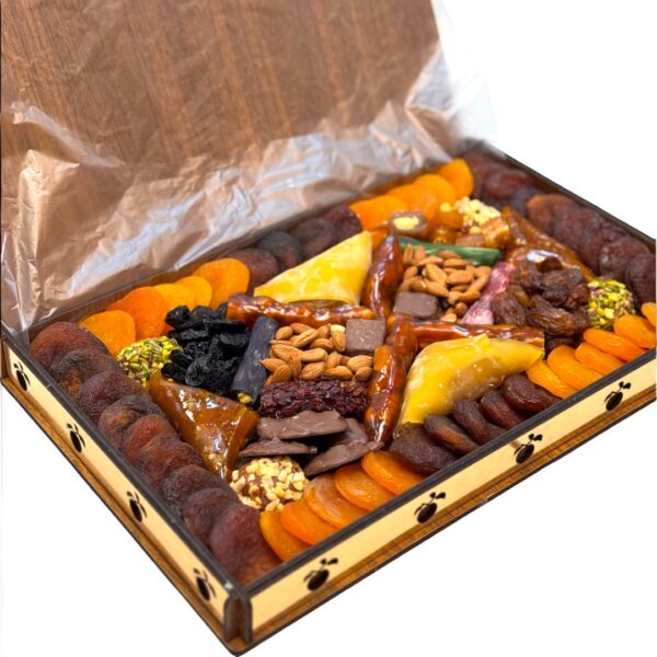 İsme Özel Ahşap Hediyelik Kayısı Kutusu 3 (1150gr)